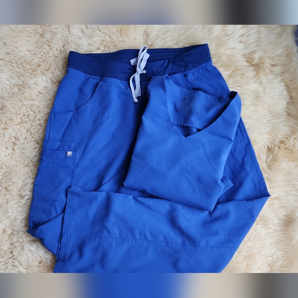 Figs Blue Scrub Set